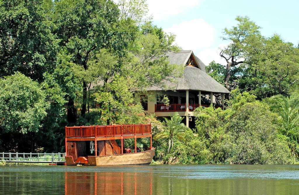 Divava Okavango Resort & Spa Bagani Экстерьер фото