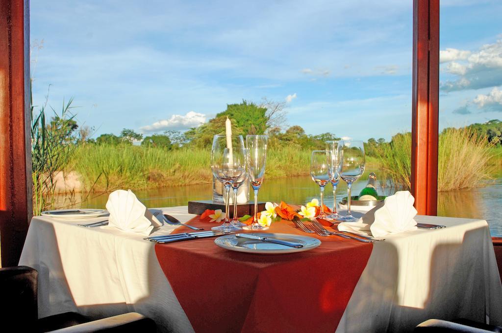 Divava Okavango Resort & Spa Bagani Экстерьер фото