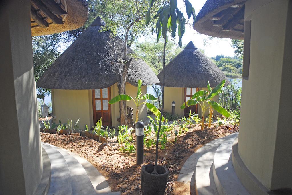 Divava Okavango Resort & Spa Bagani Экстерьер фото